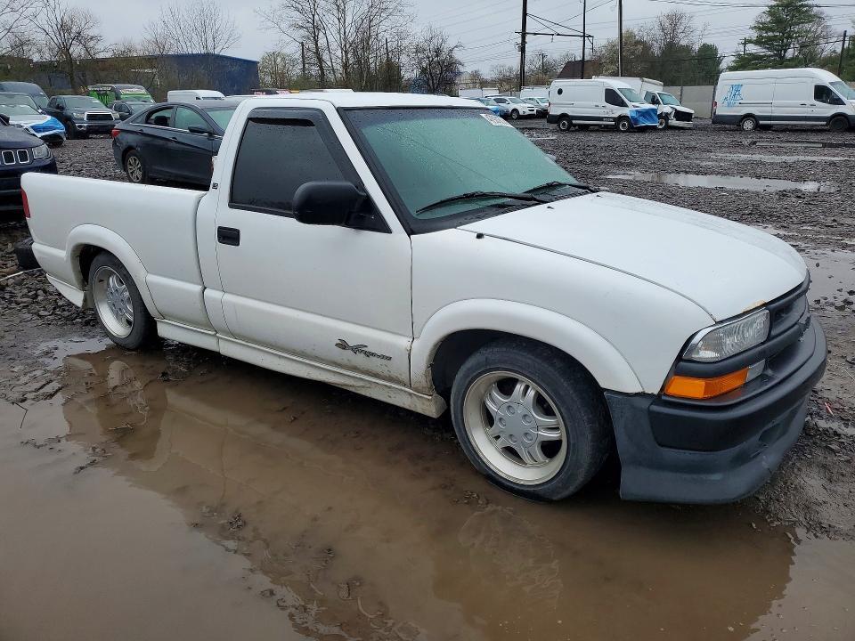 1999 Chevrolet S Truck S10