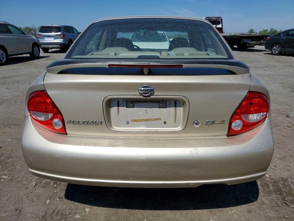 2000 Nissan Maxima gxe