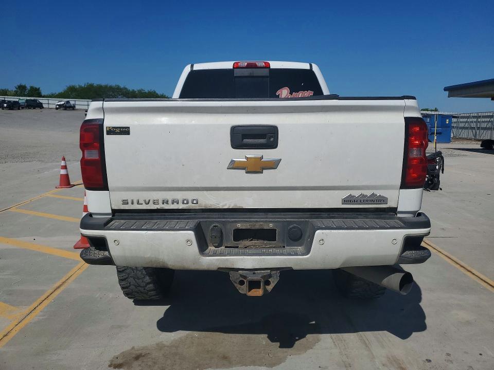2016 Chevrolet Silverado K2500 High Country