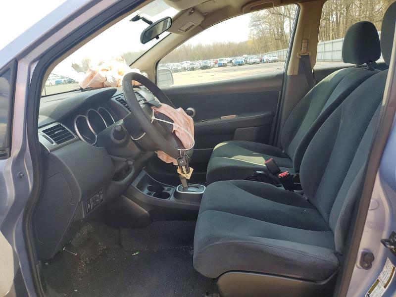 2010 Nissan Versa 1.8 s