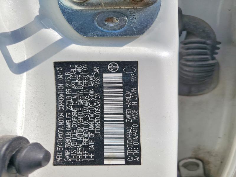 2013 Toyota Prius two