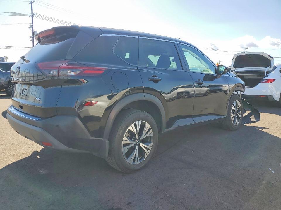 2022 Nissan Rogue sv