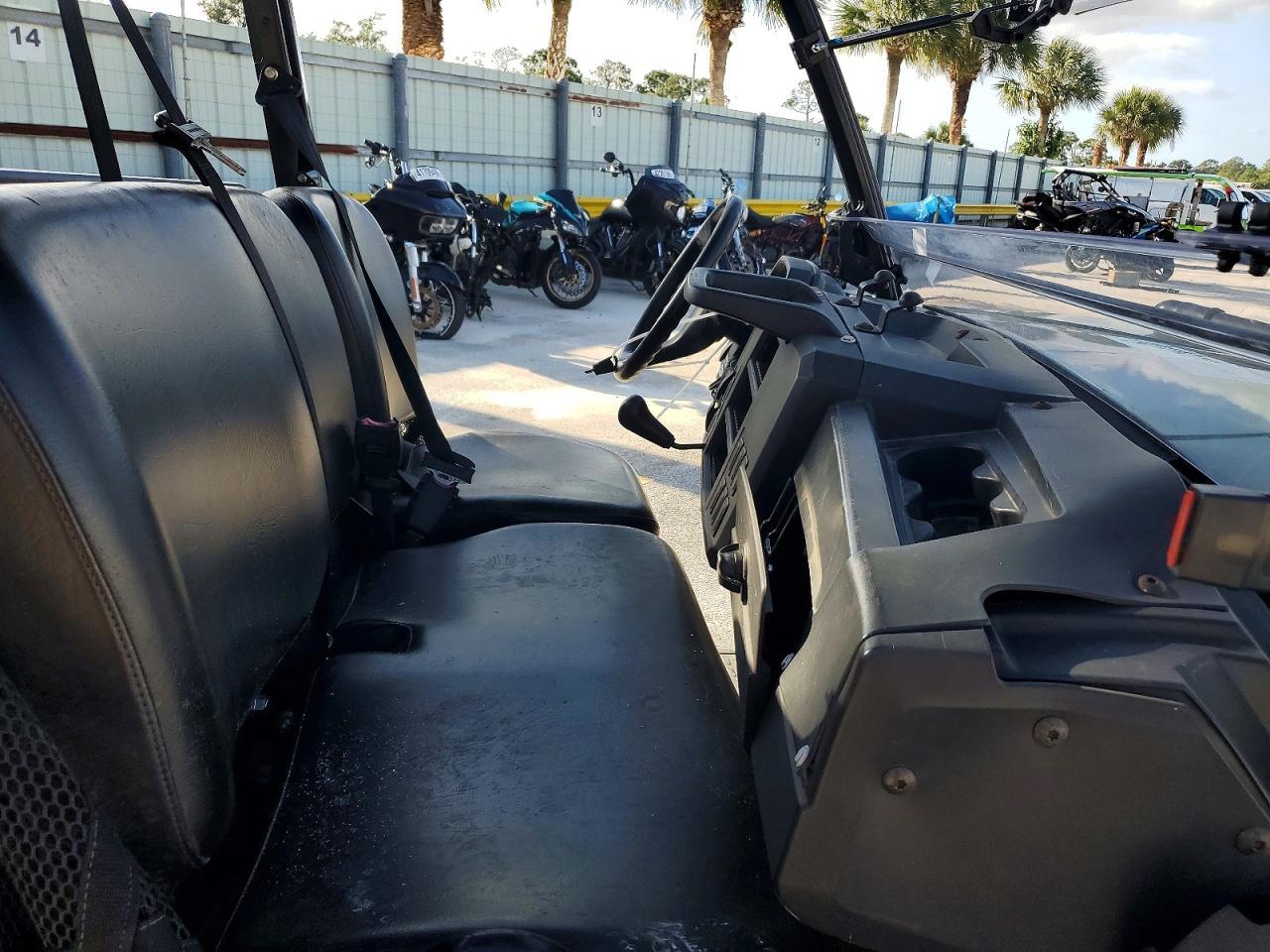 2024 John Deere 835M Utility Vehicle
