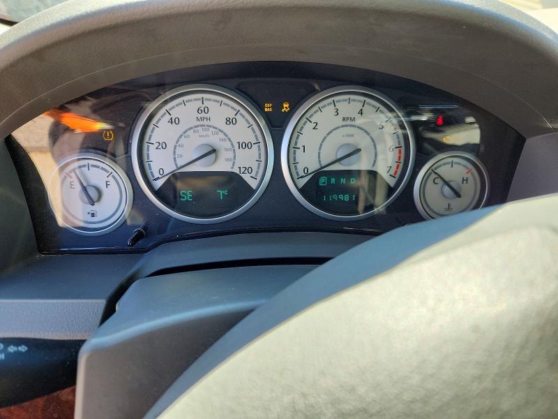 2010 Chrysler Town and Country