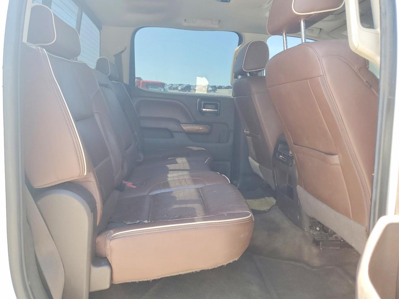2016 Chevrolet Silverado K2500 High Country