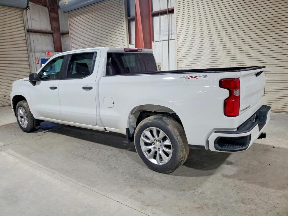 2021 Chevrolet Silverado K1500 Custom
