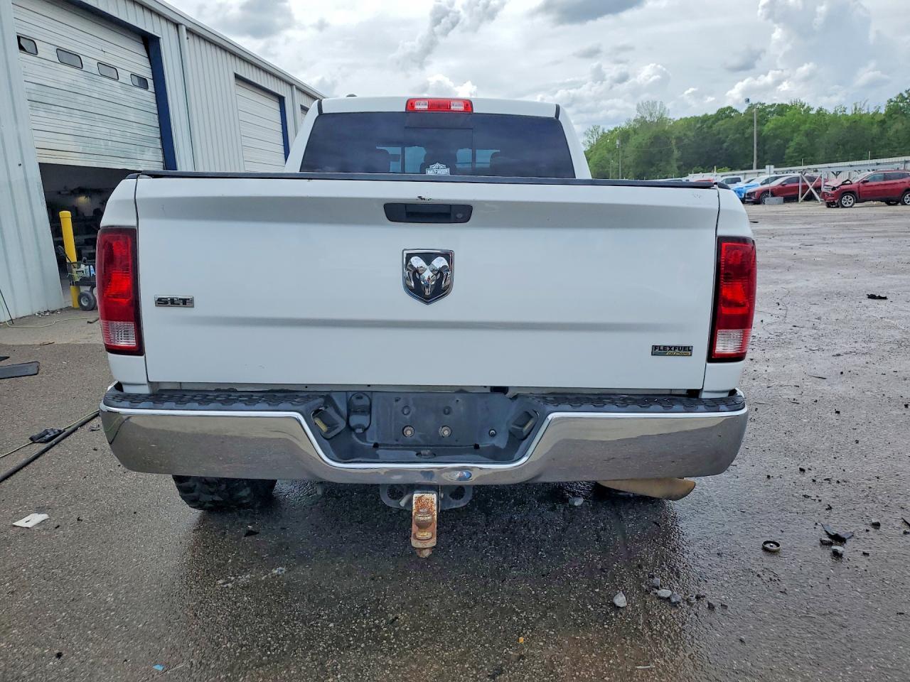 2016 Dodge RAM 1500 SLT