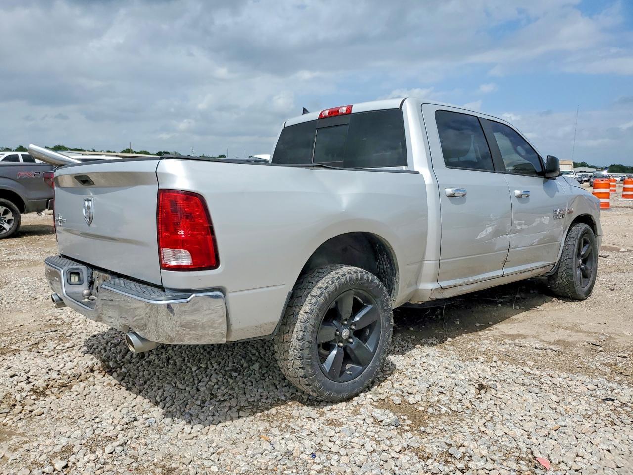 2013 Dodge RAM 1500 SLT