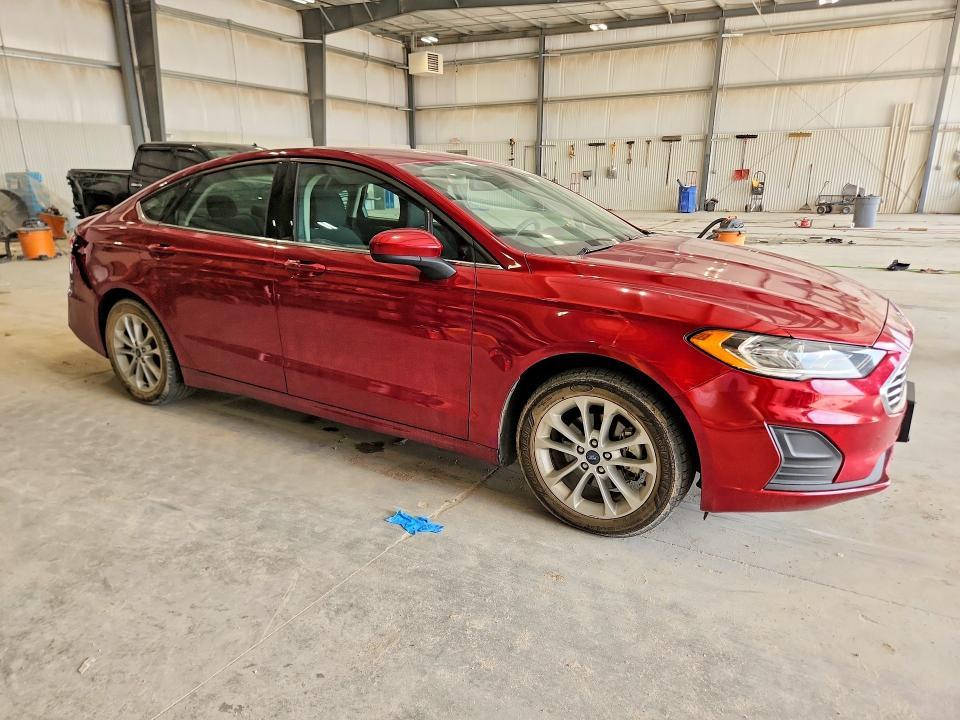 2019 Ford Fusion se