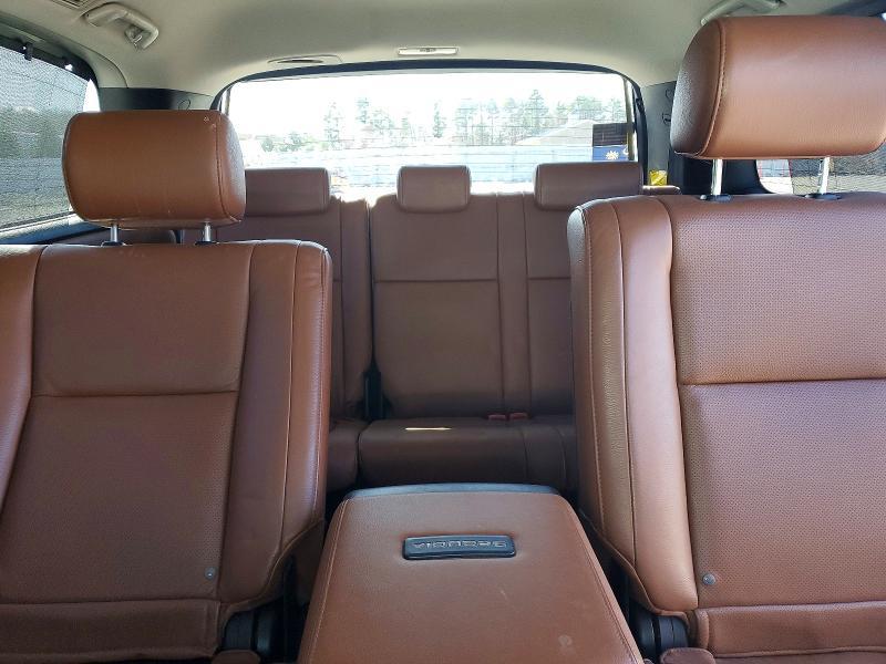 2010 Toyota Sequoia Platinum