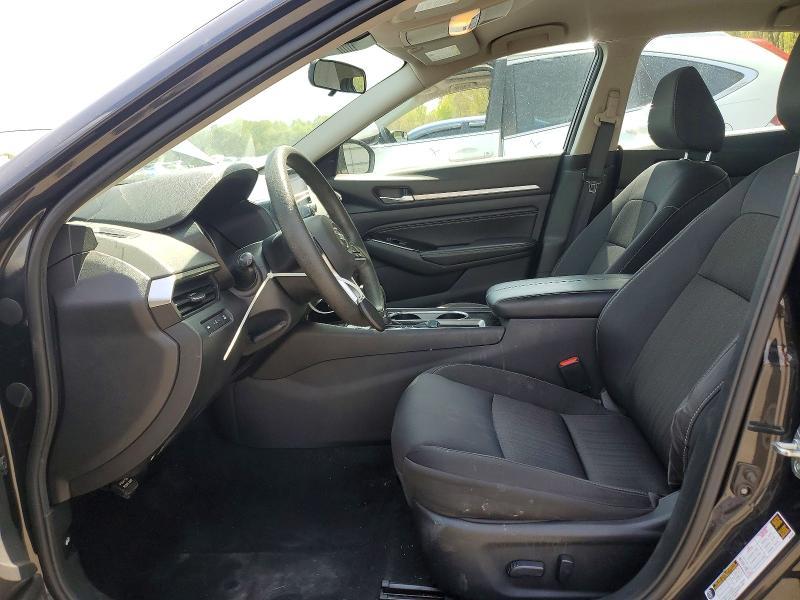 2021 Nissan Altima sv