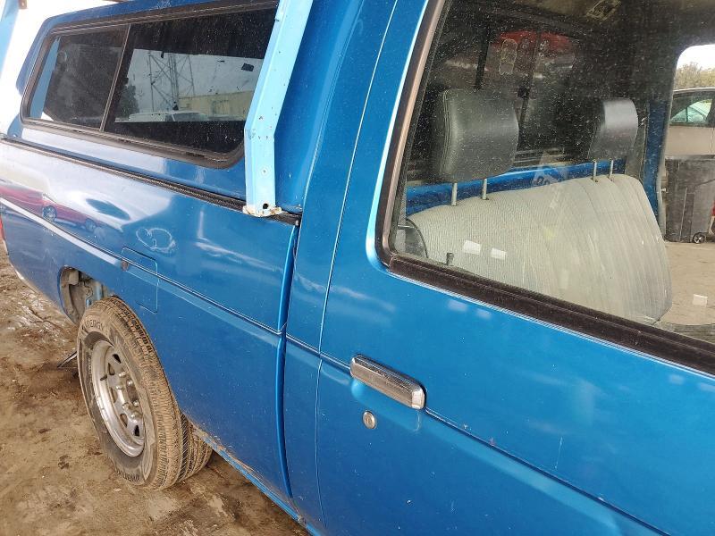 1995 Nissan Truck Base
