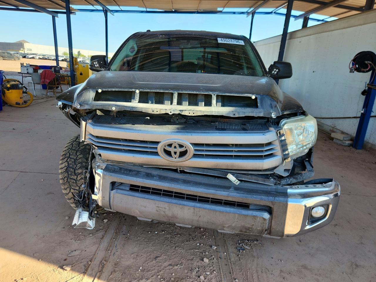 2014 Toyota Tundra SR5