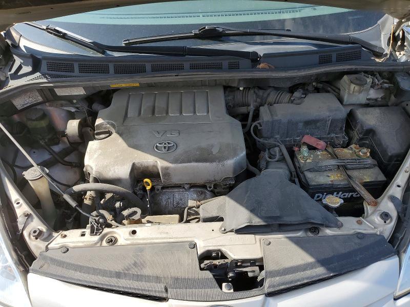 2010 Toyota Sienna xle