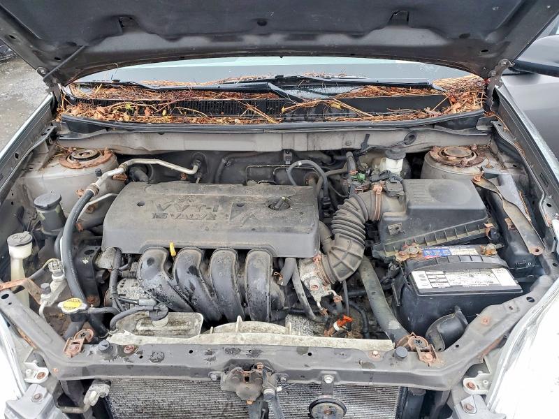 2005 Toyota Matrix Base