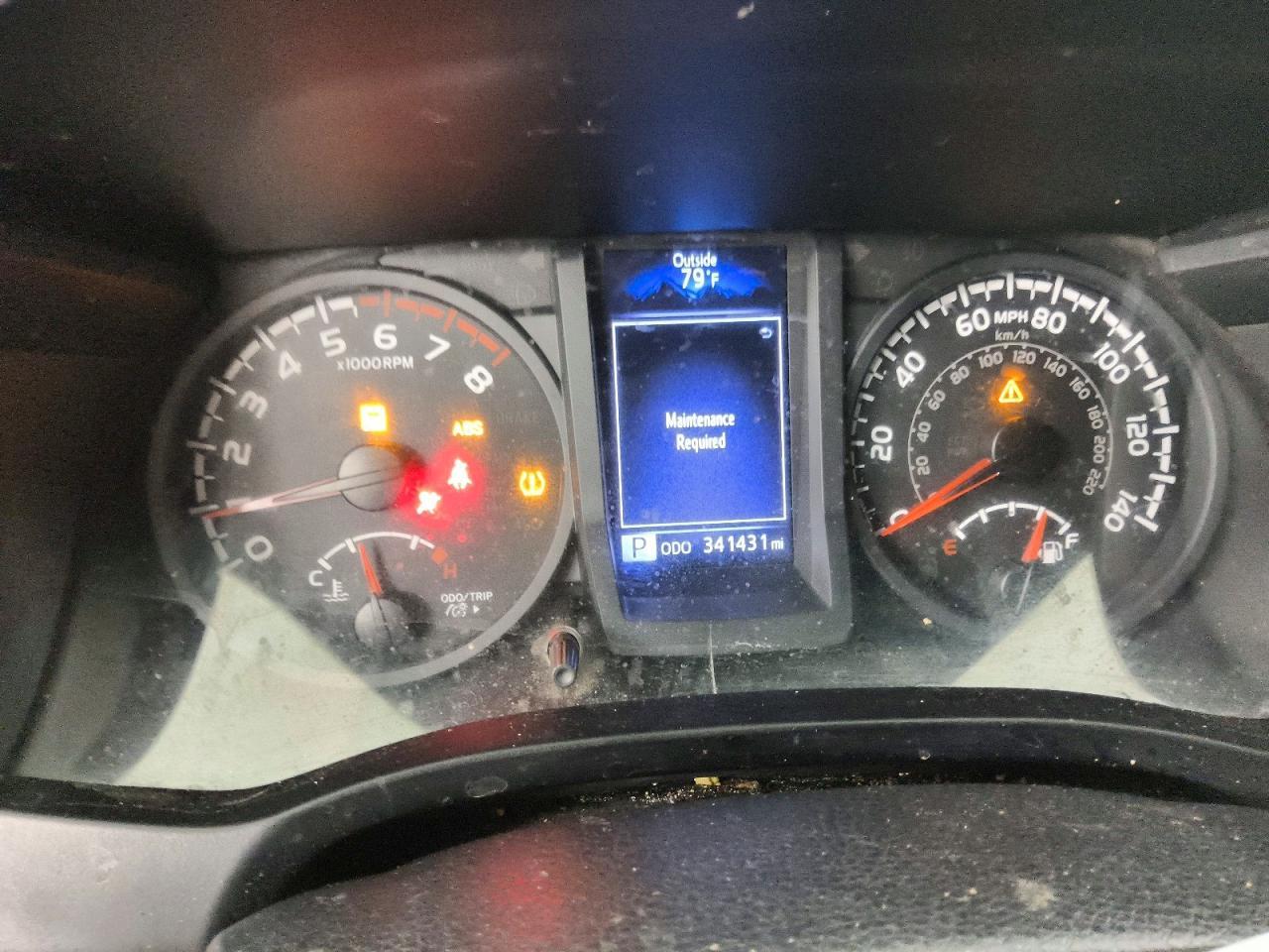 2018 Toyota Tacoma SR