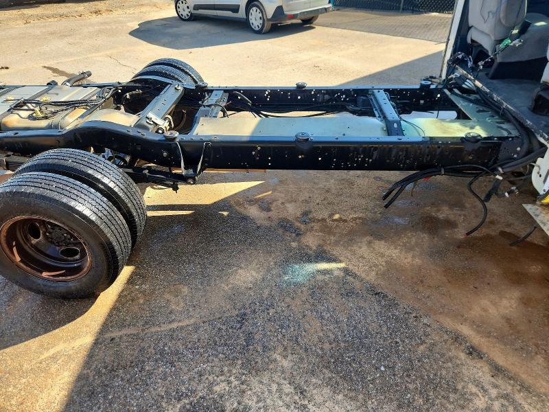 2018 Ford Econoline E450 Super Duty Cutaway Van