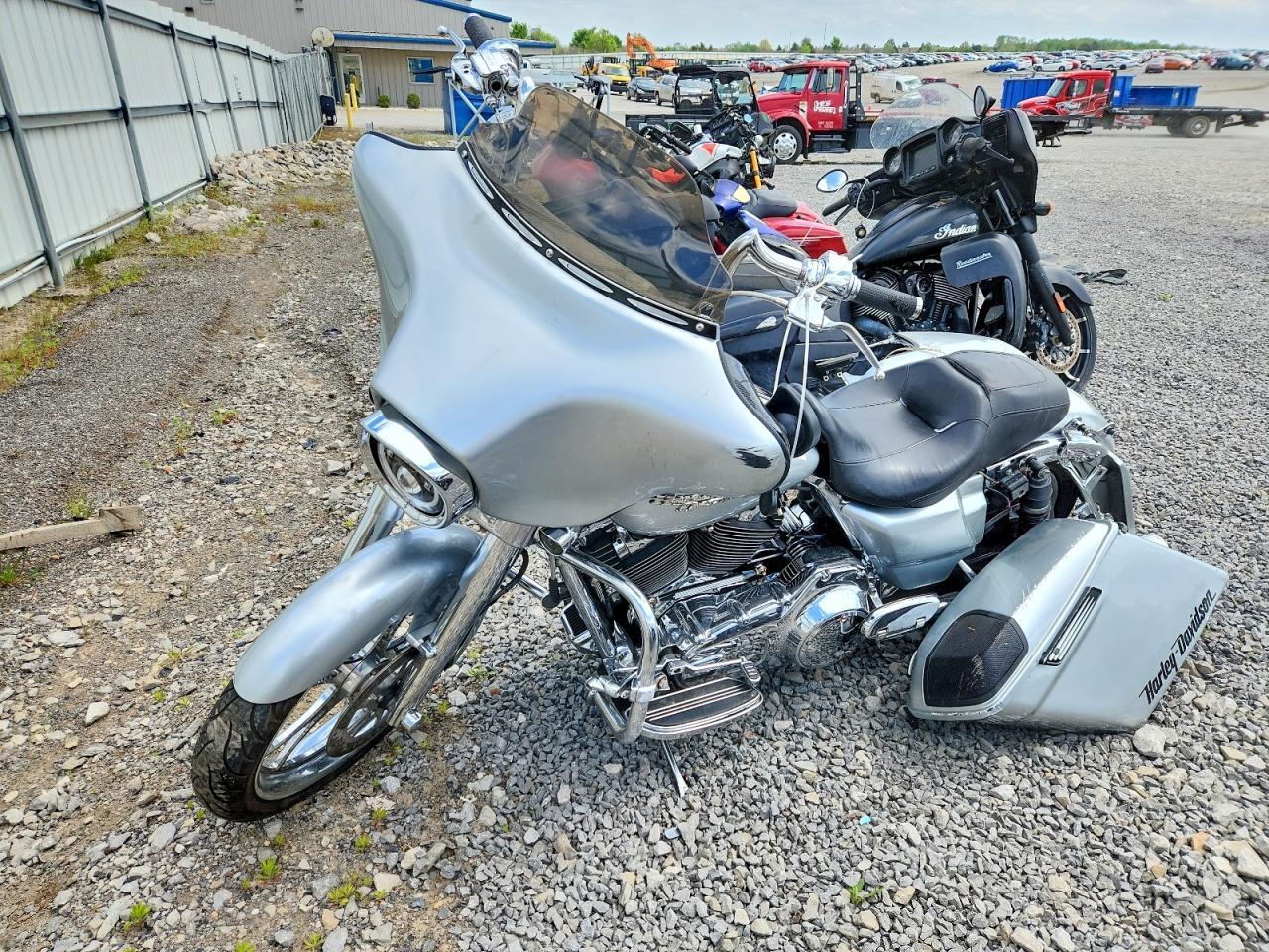 2010 Harley-Davidson Flhx