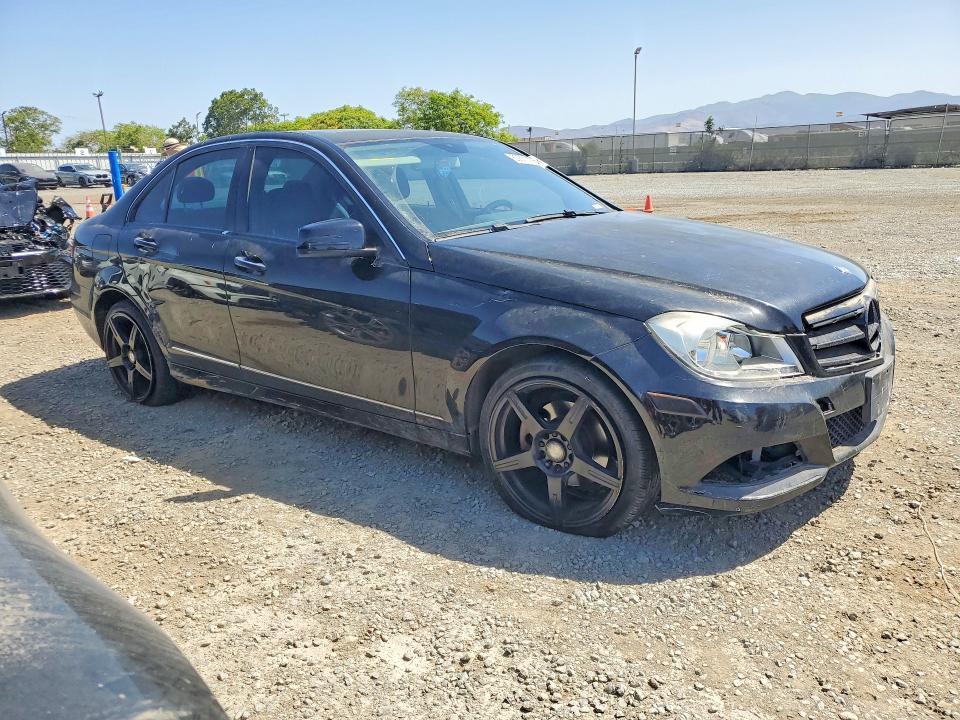 2014 Mercedes-Benz C 250