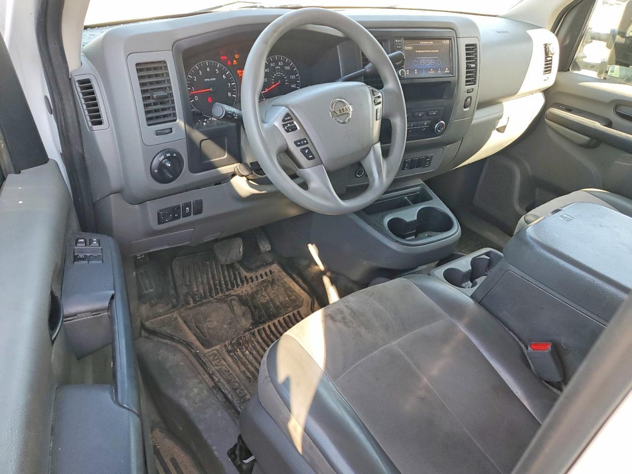 2020 Nissan NV 2500 Utility / Service Van