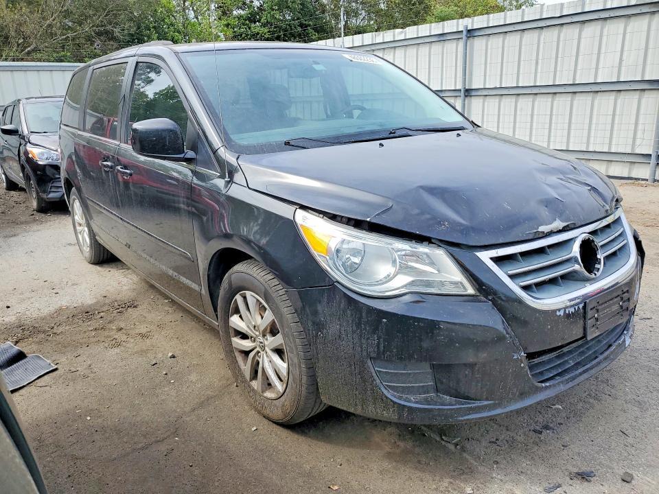 2013 Volkswagen Routan se