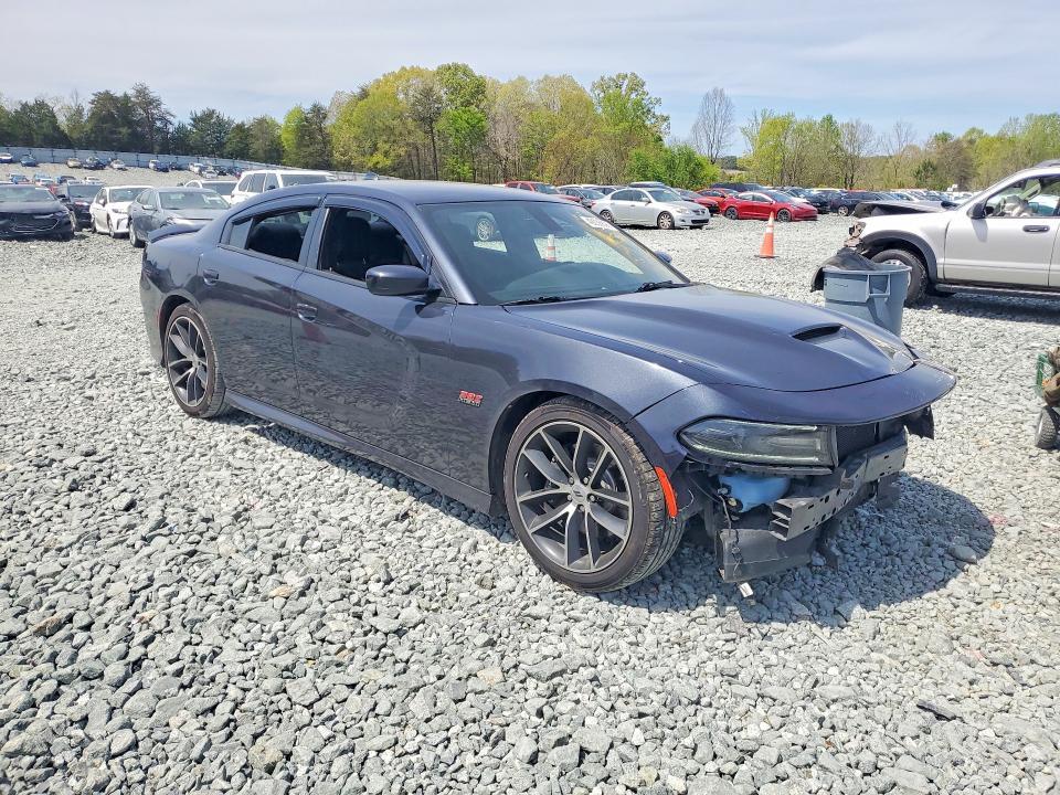 2018 Dodge Charger r