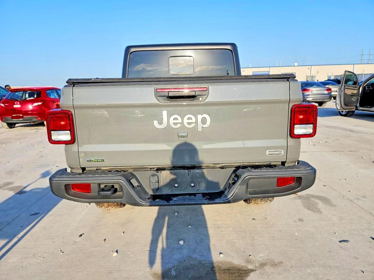 2023 Jeep Gladiator Overland