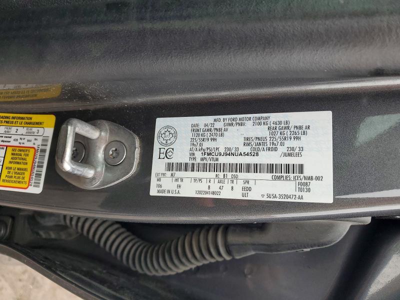 2022 Ford Escape Titanium