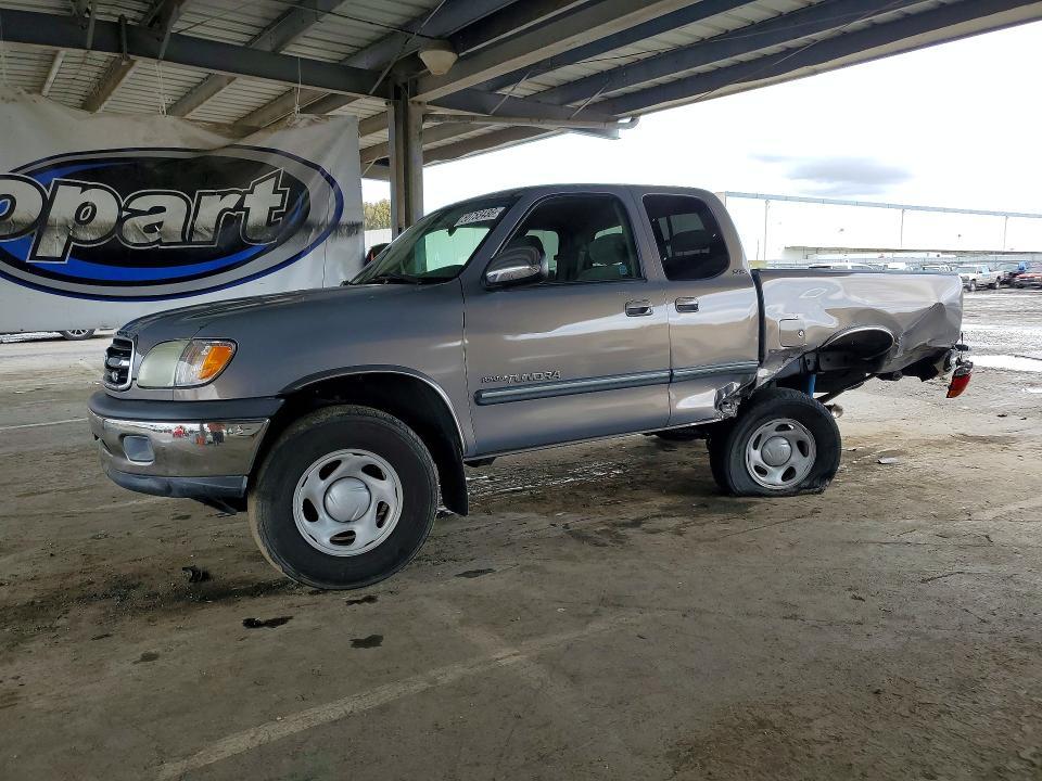 2002 Toyota Tundra SR5 V8