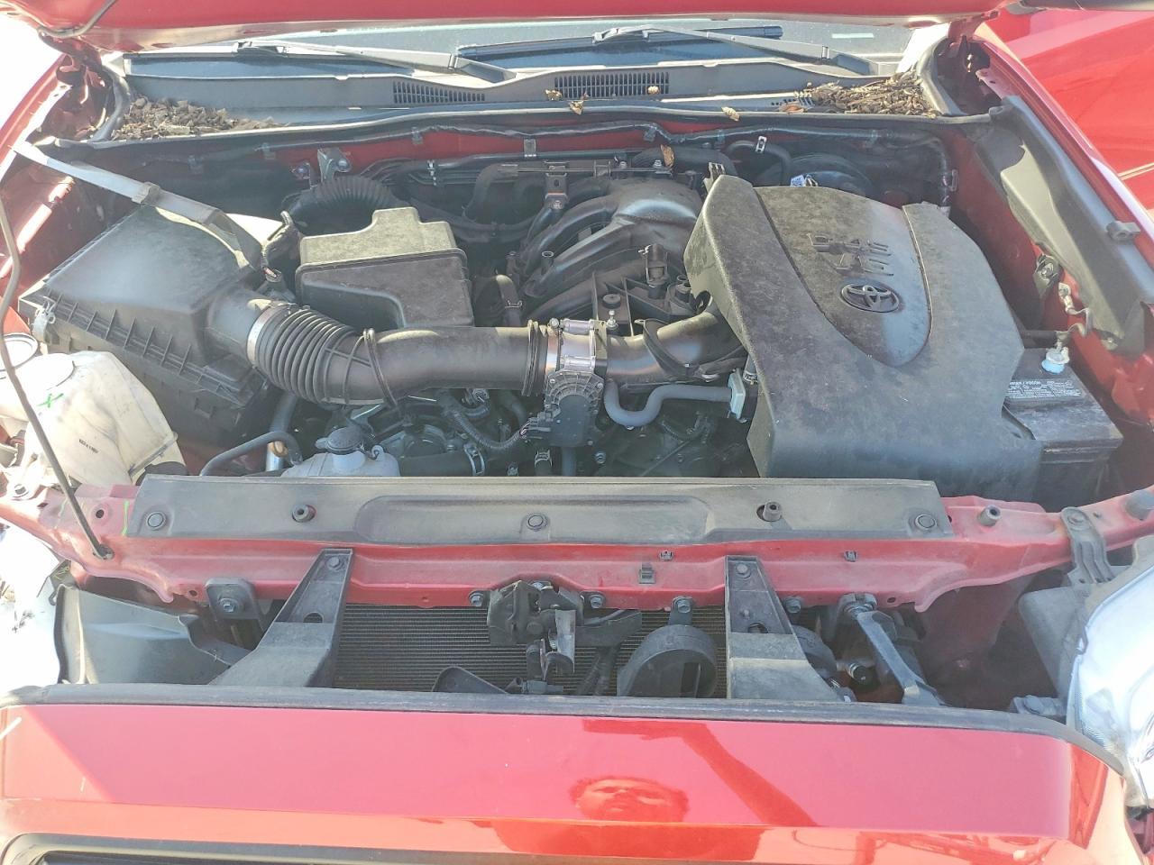 2022 Toyota Tacoma SR V6