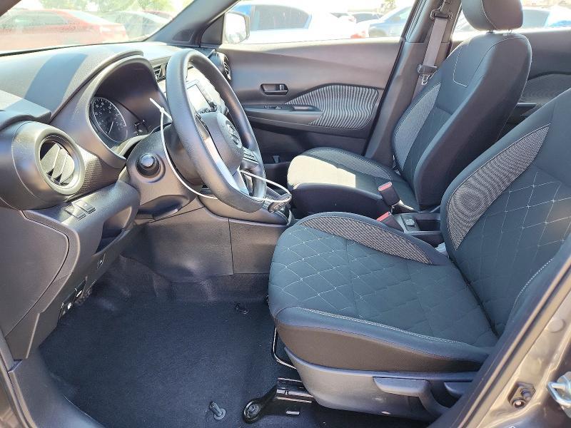 2019 Nissan Kicks s