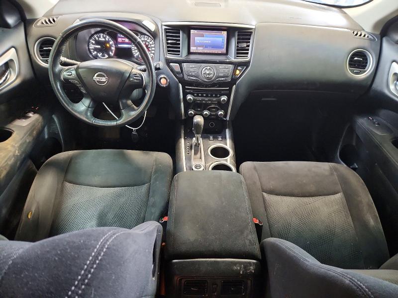 2016 Nissan Pathfinder s