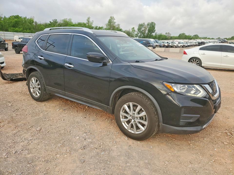 2019 Nissan Rogue sv