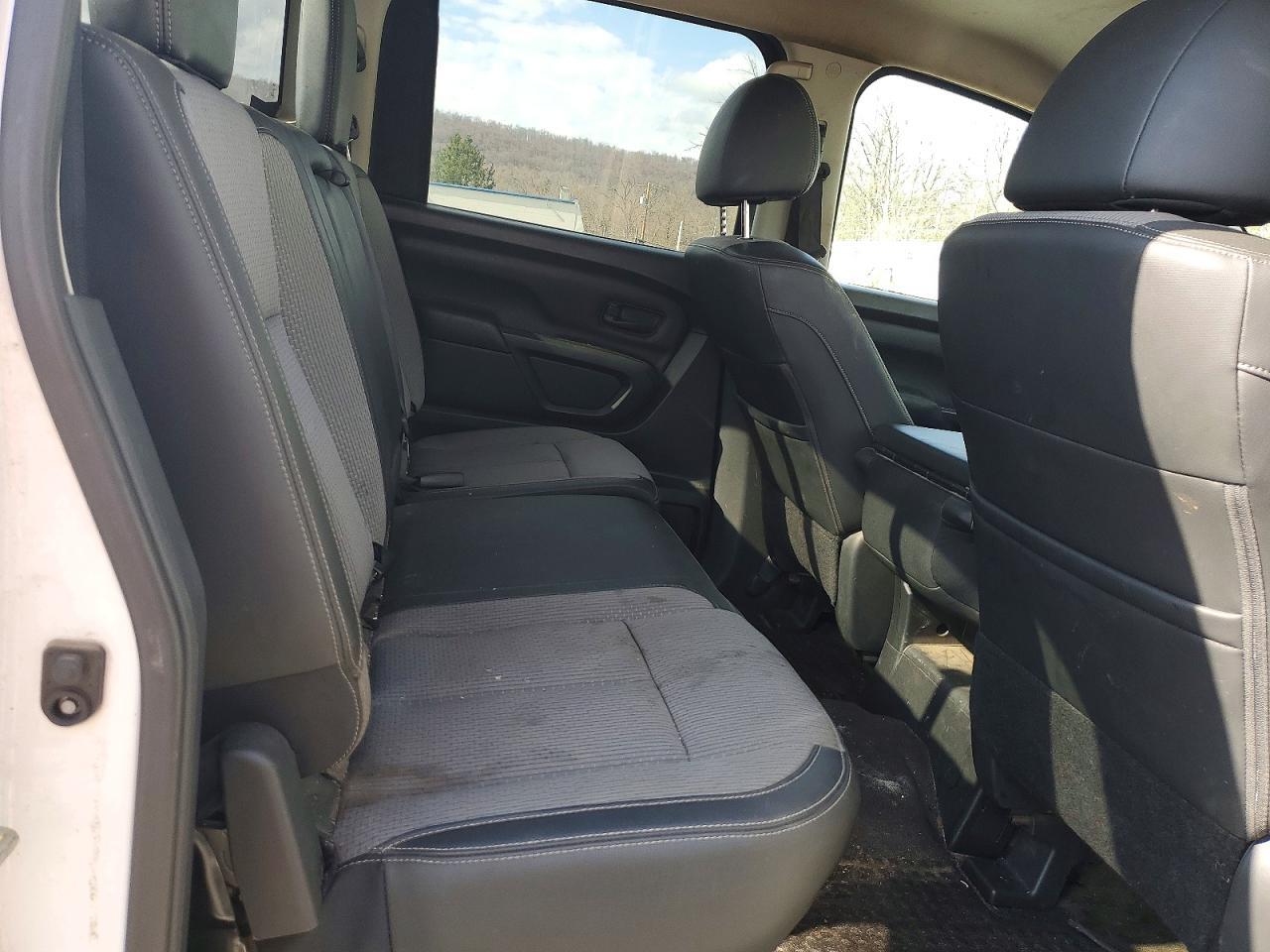 2018 Nissan Titan S