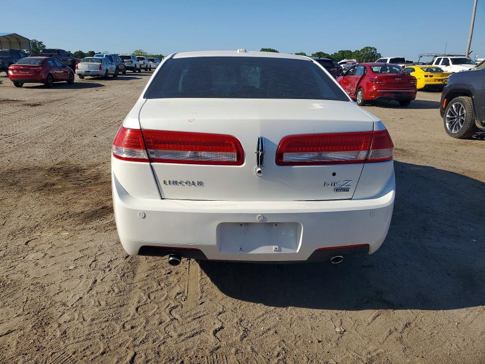 2012 Lincoln MKZ