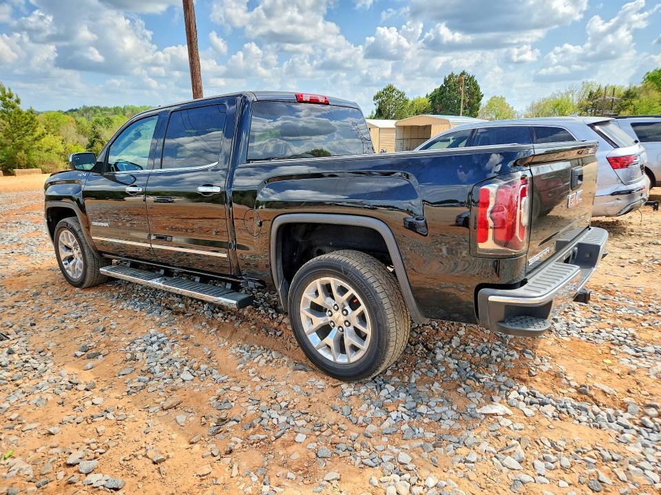 2017 GMC Sierra K1500 slt