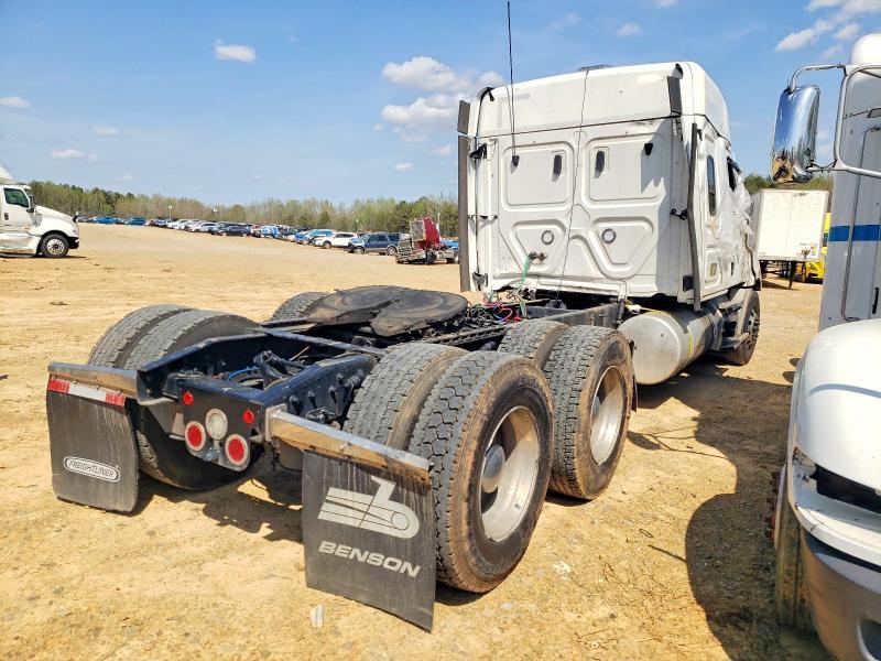2025 Freightliner Cascadia 126 Semi Truck