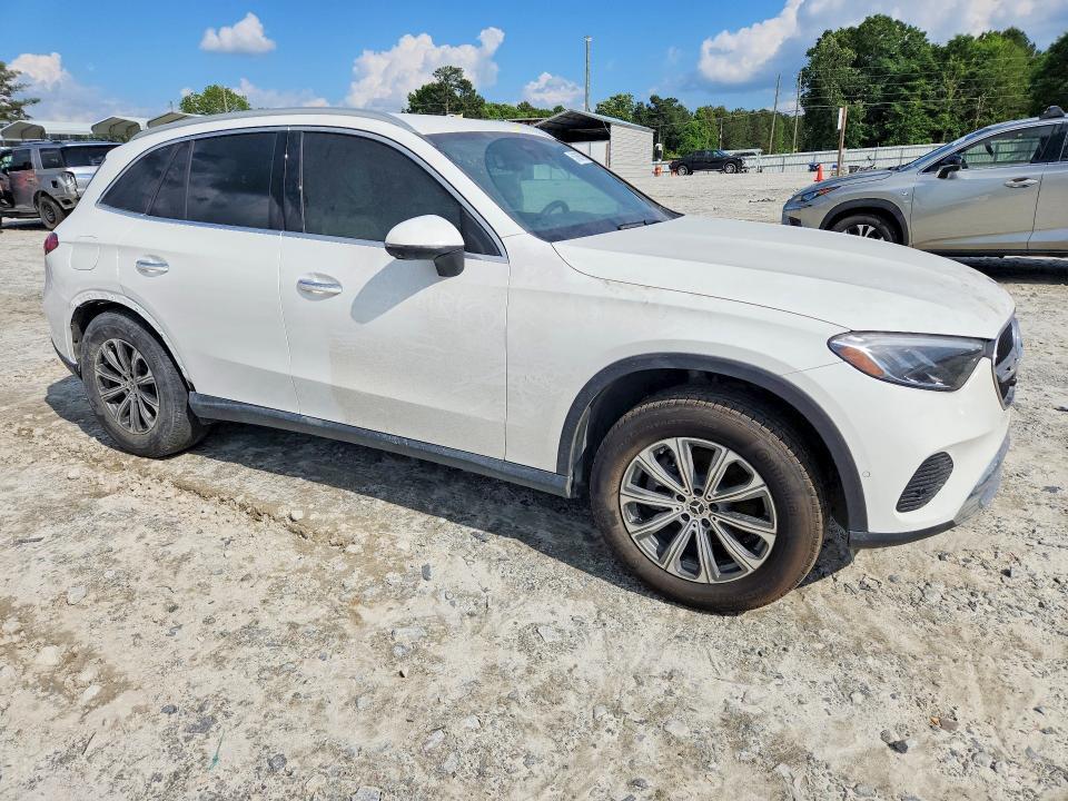 2025 Mercedes-Benz Glc 300