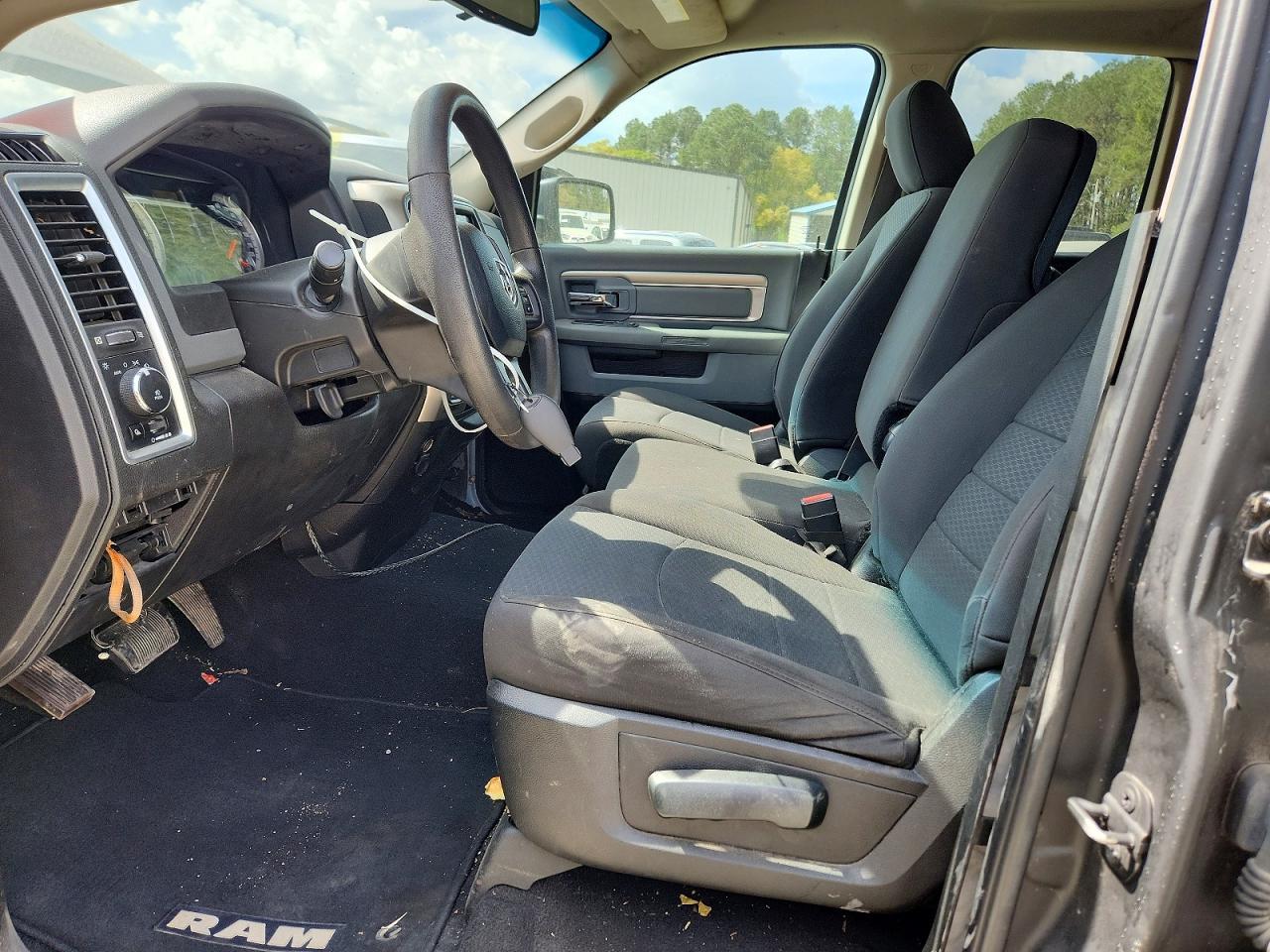 2019 Dodge RAM 1500 Classic SLT