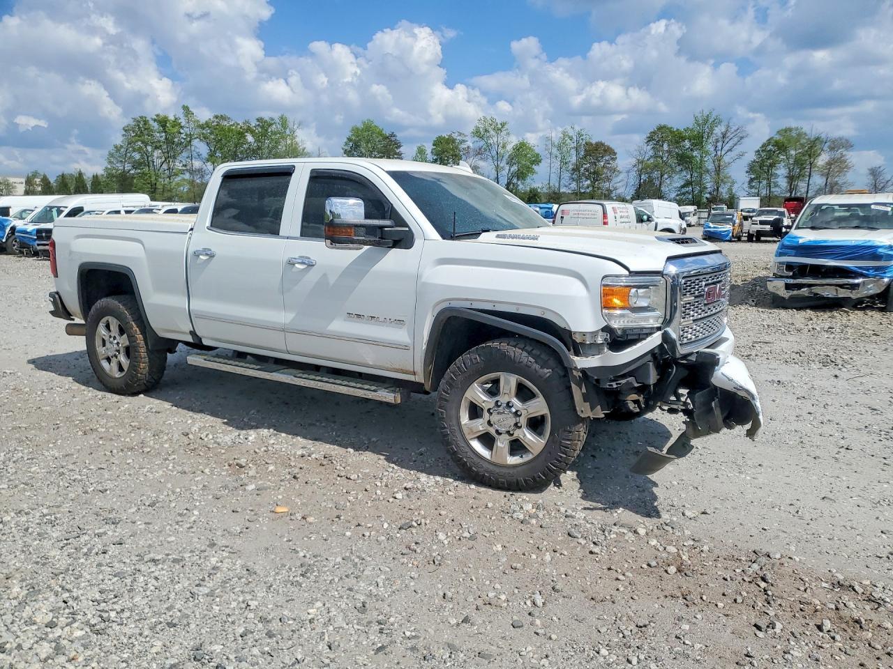 2019 GMC Sierra K2500 Denali