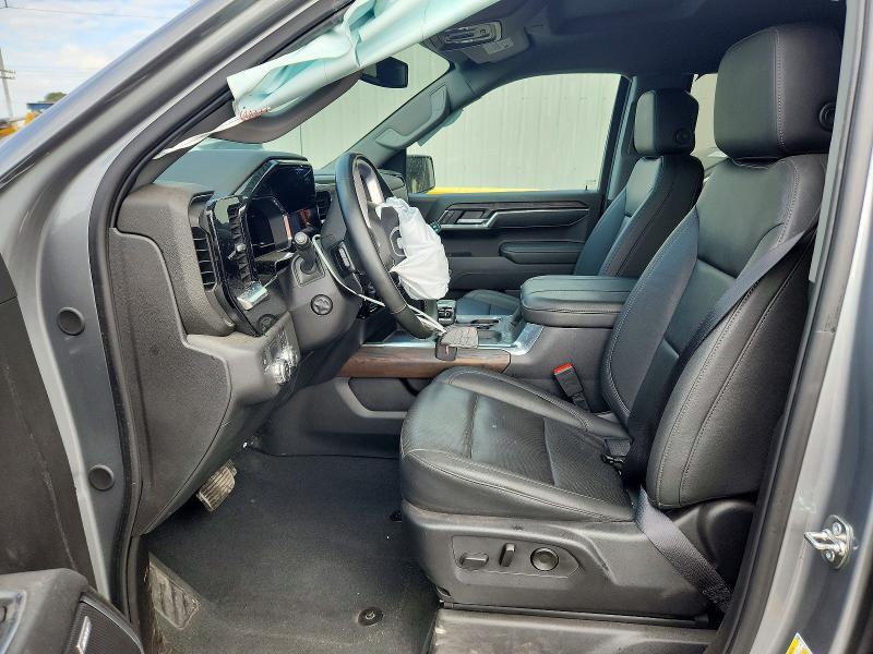 2025 GMC Sierra C1500 SLT