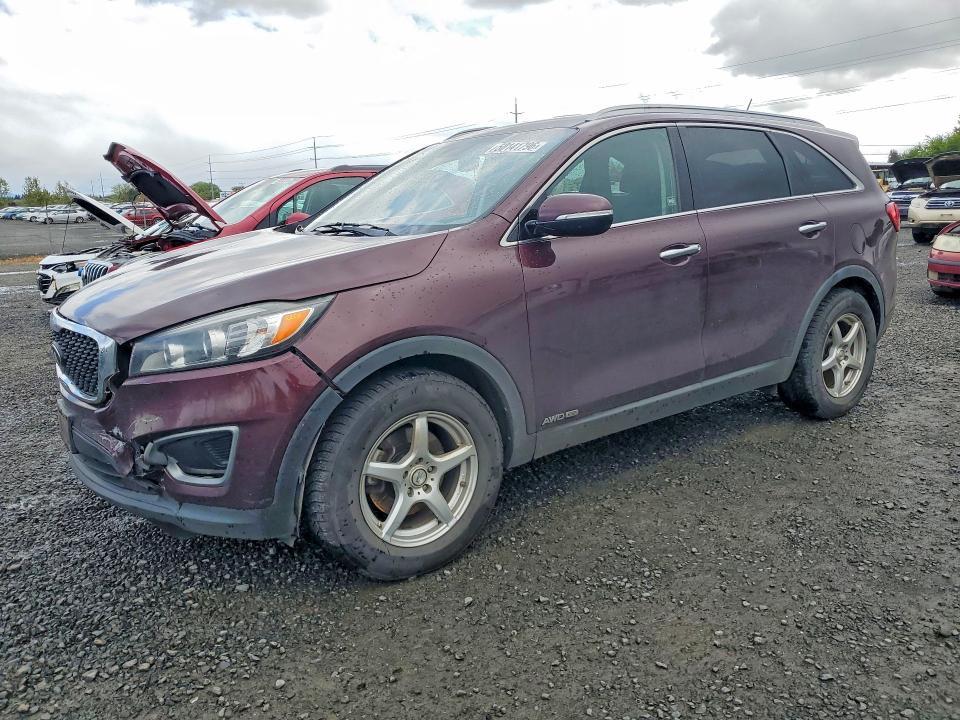 2016 KIA Sorento lx V6
