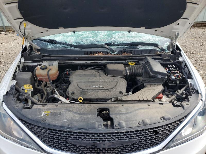 2019 Chrysler Pacifica Touring l