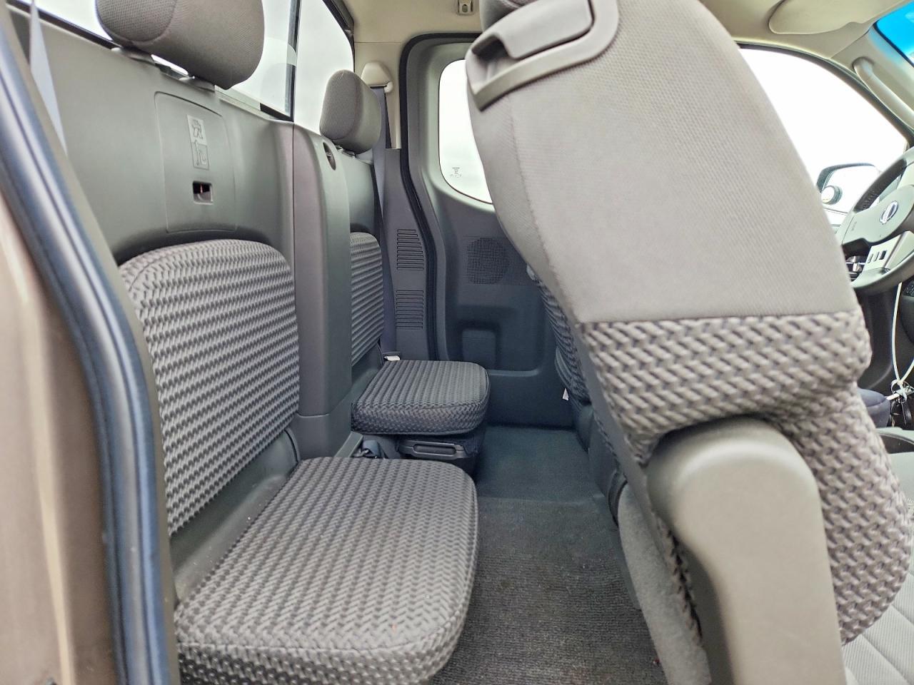 2006 Nissan Frontier SE