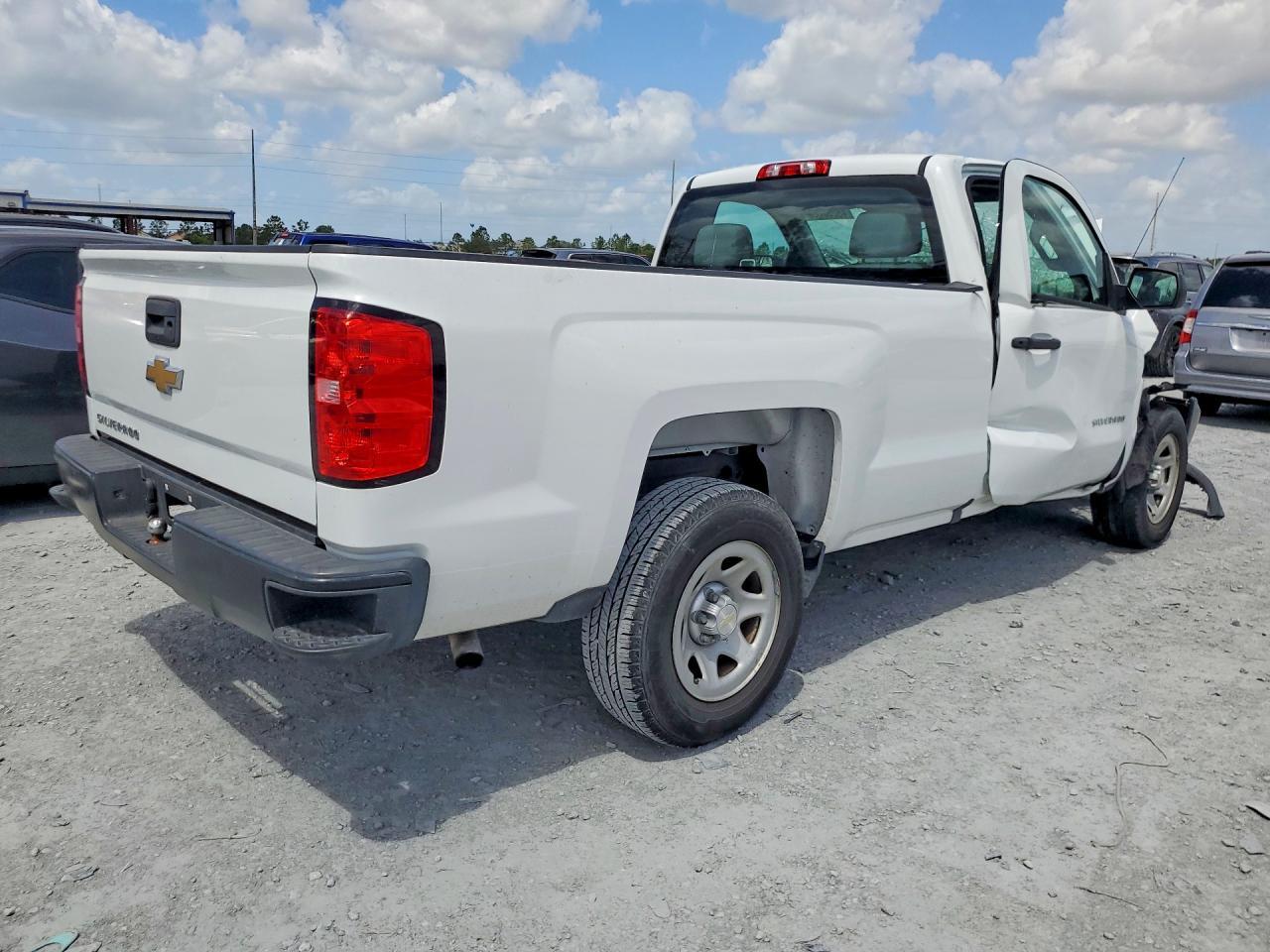 2018 Chevrolet Silverado C1500