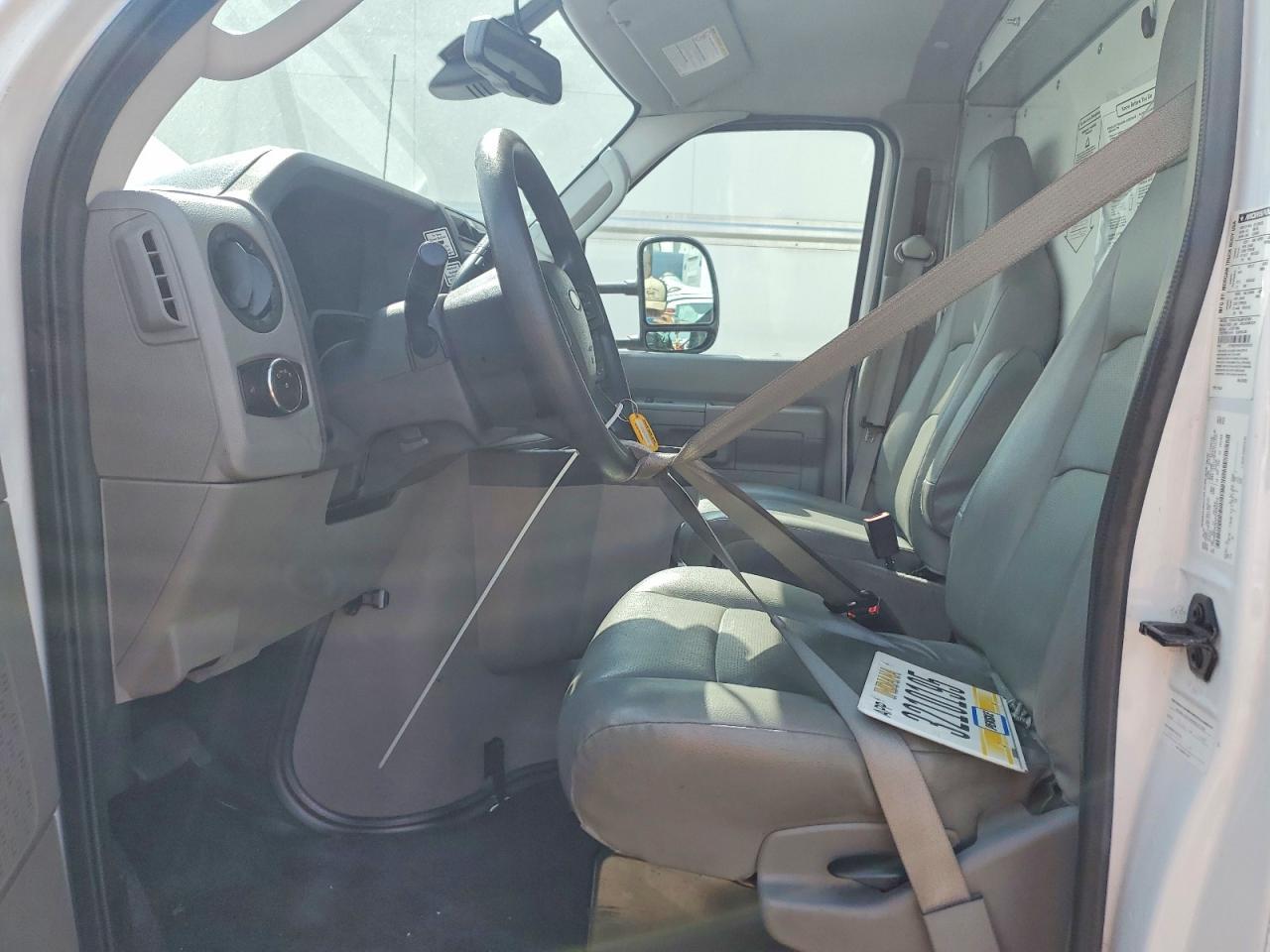 2023 Ford E350 BOX Truck