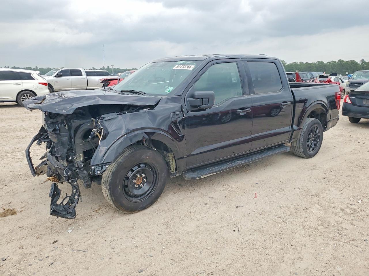 2025 Ford F150 XLT