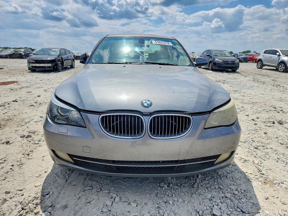 2010 BMW 528 i
