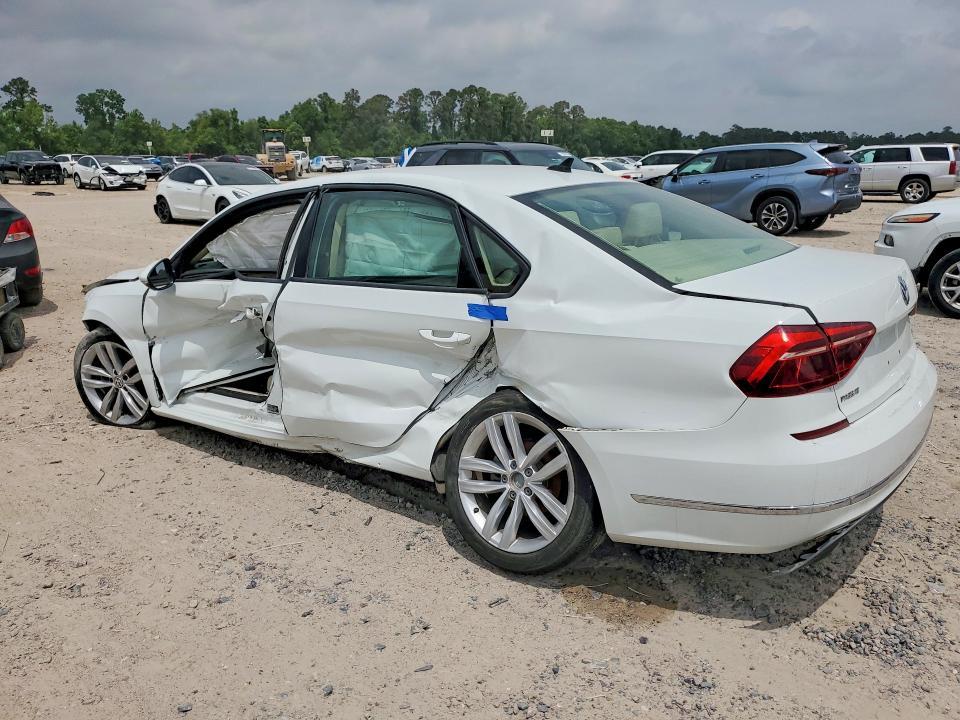 2019 Volkswagen Passat Wolfsburg