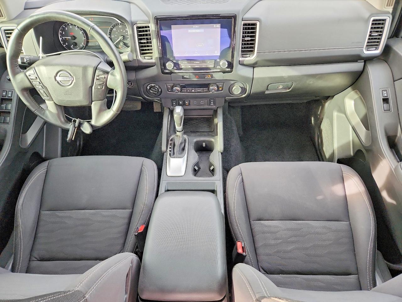 2024 Nissan Frontier SV